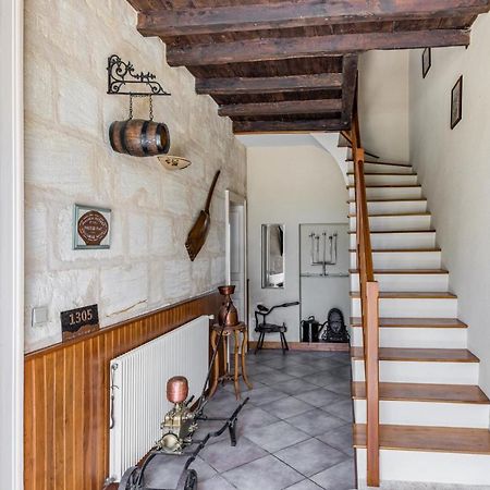 Domaine De Meyney Apartment Villegouge Ngoại thất bức ảnh